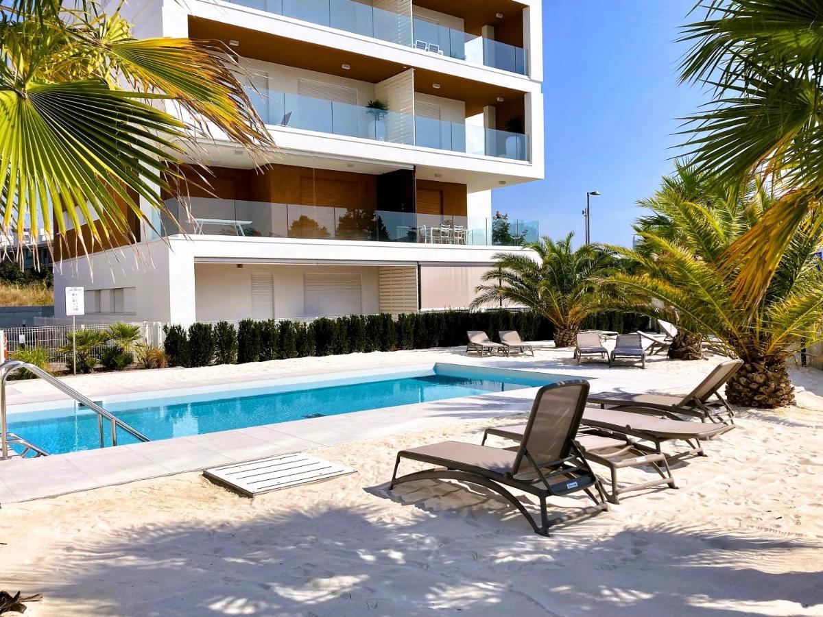 Sun Beach Residence Con Piscina - Piazza Brescia - Adria Holiday Jesolo - Family Apartments المظهر الخارجي الصورة