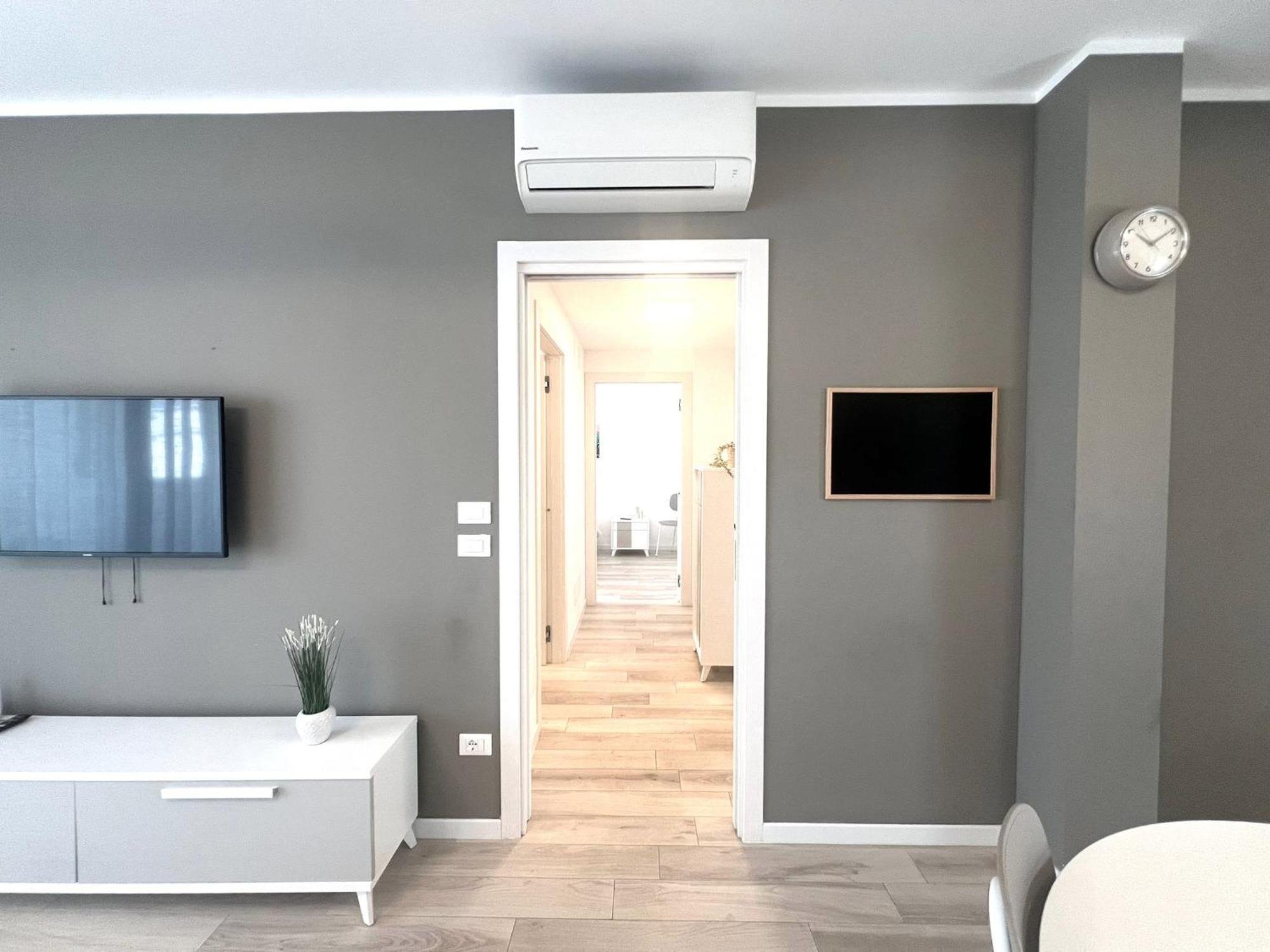 Sun Beach Residence Con Piscina - Piazza Brescia - Adria Holiday Jesolo - Family Apartments المظهر الخارجي الصورة