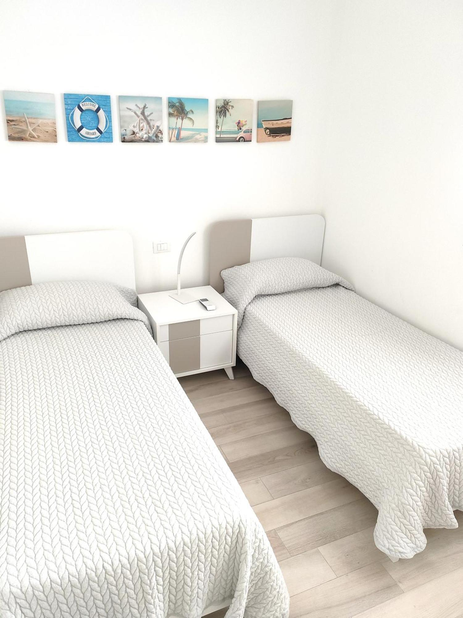Sun Beach Residence Con Piscina - Piazza Brescia - Adria Holiday Jesolo - Family Apartments المظهر الخارجي الصورة